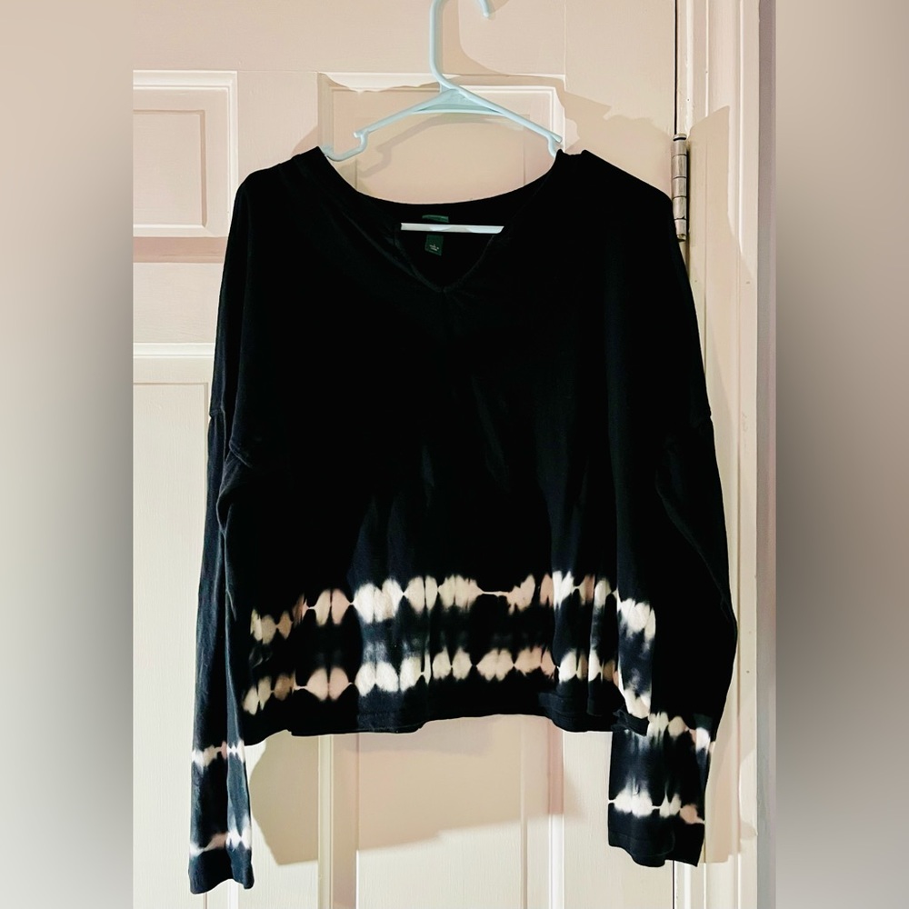 White Fable Lightweight Long Sleeve Shirt, Size L